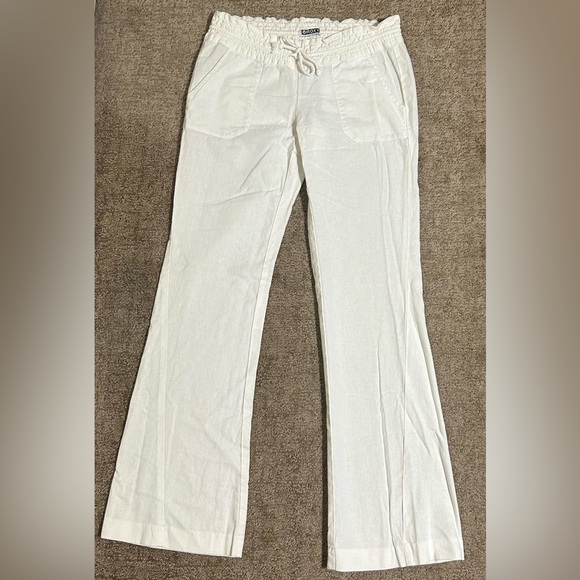 Roxy Off-White Linen Pants - Picture 2 of 9